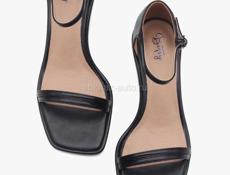 Продам 40 (260мм) размер 