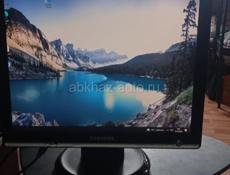 Монитор SAMSUNG. 