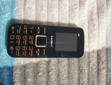 Новый пользовался пару дней покупал за 2 т продаю за 1500 р не пригодился зарядку держит 