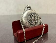 Антикварные часы