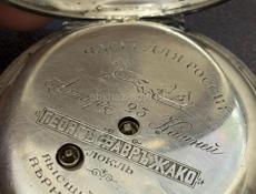 Антикварные часы