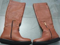 Шикарные Ботфорты!!   Размер 35.