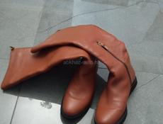 Шикарные Ботфорты!!   Размер 35.