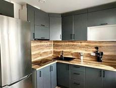 2 - К.КВАРТИРА В СУХУМЕ НА КОЛОСЕ 