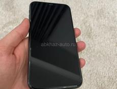 Айфон 11 64 гб акб 73% не вскрывался в ремонте не был все работает 