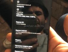 Продам телефон поко м4 про 8+8 на256 гигов 