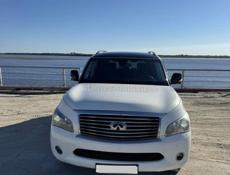Infiniti QX56