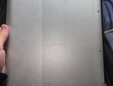 Продаю макбук 