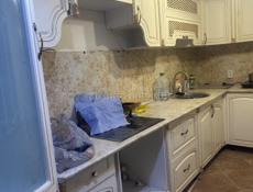 Кухня Мадлен, прихожая, кровать 