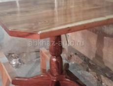 Продаётся стол ручной работы 