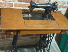 Швейная машина ПОДОЛЬСКИ ПМЗ