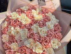 Не знаете что подарить женщине на праздник? Подари ей положительные эмоции. 