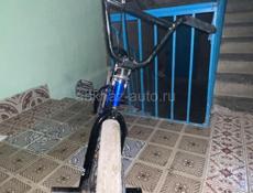 Продаю бмх очень срочно 