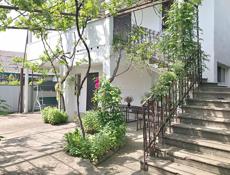 Продаётся 2-х этажный дом в г. Гудаута