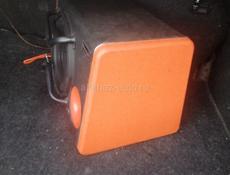 Активный сабвуфер 