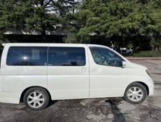Nissan Elgrand