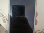 Телефон, в нерабочем состояний,дела по плате, аккумулятор 77%,64гига,продажа либо обмен на айфон 6-7!