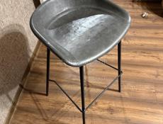 Барные стулья 3 шт 