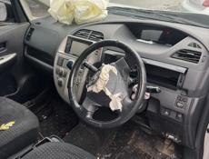 Тойота Рактис 1.5 и тд