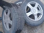 Резина  с дисками 205/65 R16 