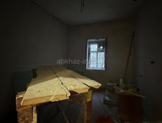 Срочно!!!Продам 2х ком. в центре г. Сухум