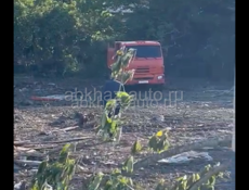 Участок у моря