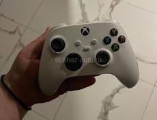 Адам Xbox 112 ГБ 35 тыщ срочно покупал в магазине за 40 тыщ