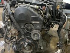 Двигатель с коробкой