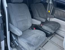 Тойота Альфард 3.0 и тд 