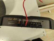 Продается усилитель pioneer 600w