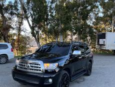 Toyota Sequoia