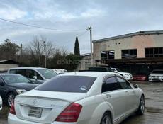 Mercedes-Benz S-Класс