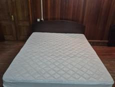 Кровати с матрасами б/у