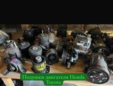 Honda Fit зеркала, амортизаторы, бампер, капоты, крылья, подушка двигателя, радиатор, стопы , фары и тд