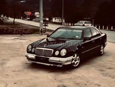 Mercedes-Benz E-Класс