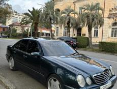 Mercedes-Benz E-Класс