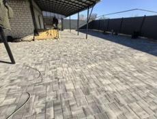 Укладка тротуарной плитки 600р