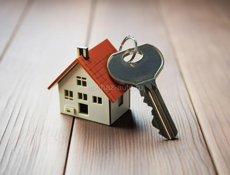 На Ипнари Семья,снимем квартиру