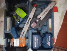 Пила аккумуляторная BOSCH.