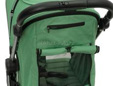 Коляска новая срочно 