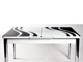 Продаю раздвижной застеклянный  стол.Размеры 140/170-80