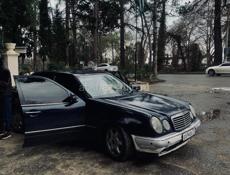 Mercedes-Benz E-Класс