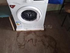 Стиральная машинка продаю 6 килограммовый , купила за 35 тысяч отдаю за25 тысяч по нужде, она еще в упаковке, с доставкой.