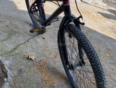 Продаю за 9 но за то что Парвата камера отдам за 7 тс брал за 15000