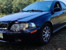 Volvo S40