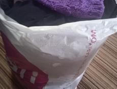 Отдам даром вещи !! 