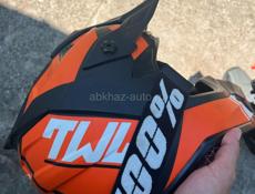 Мотоботы и мотошлем