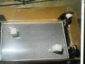 Toyota Avensis радиатор охлаждения 
