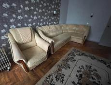 Угловой диван с креслом