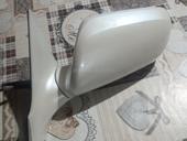 Боковое стекло 